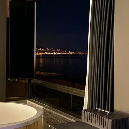 Fenix Loft Aparthotel *