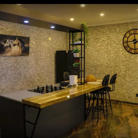 Fenix Loft Aparthotel *